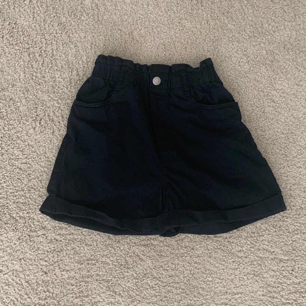 H&M Black High Waisted Paper Bag Waist Shorts